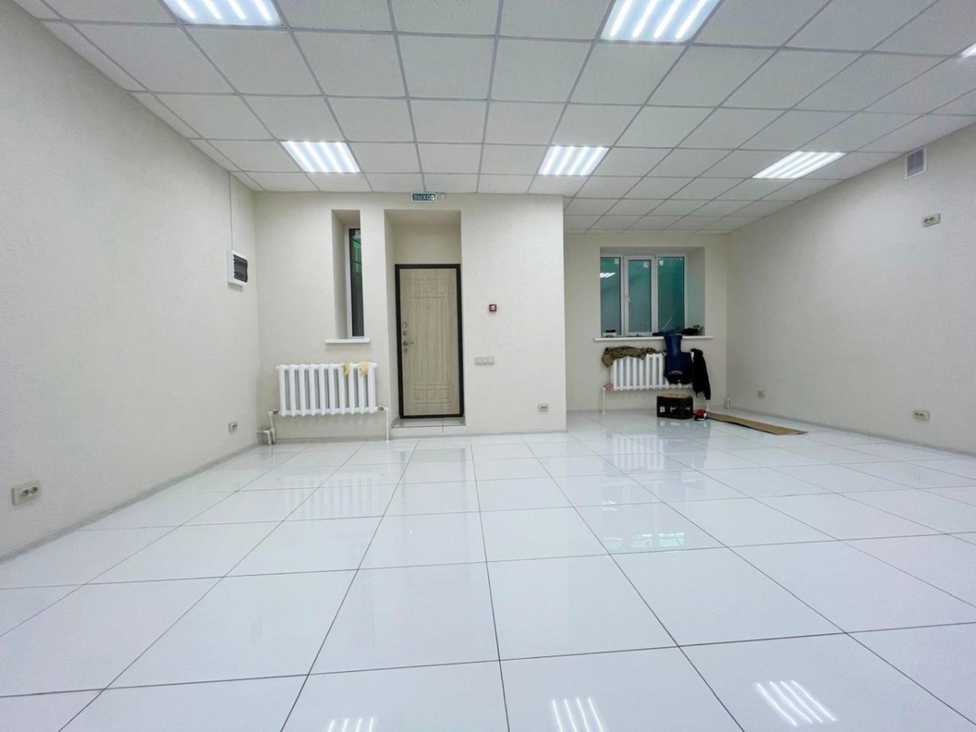 Купить помещение свободного назначения за 4 300 000 рублей на ул Майская, 7