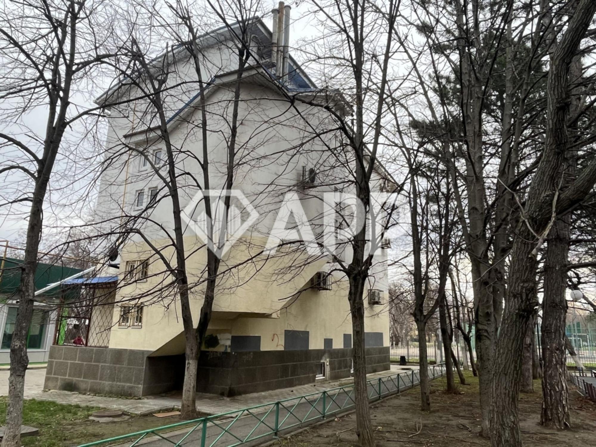 Купить помещение свободного назначения за 32 499 000 рублей на Анапа