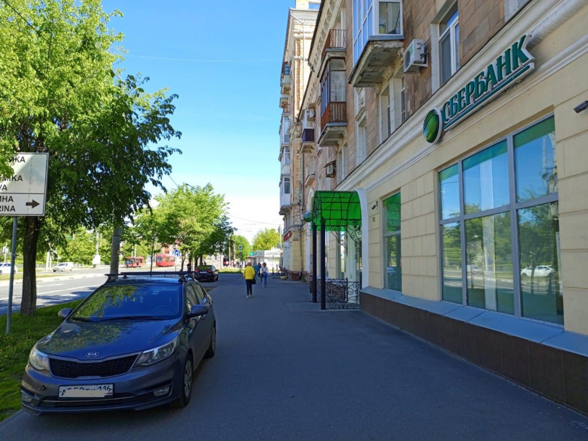 Купить помещение свободного назначения за 50 000 000 рублей на ул Декабристов, 164