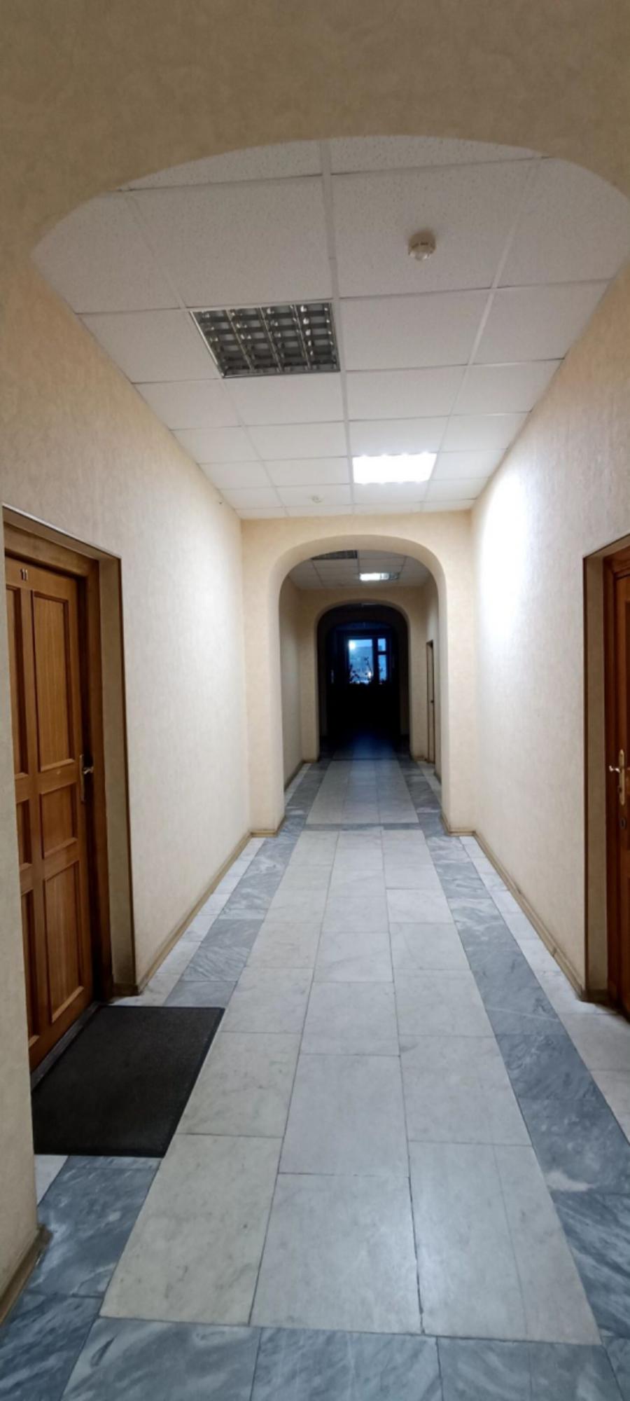 Купить офис, помещение под офис за 86 600 000 рублей на ул Восстания, 102