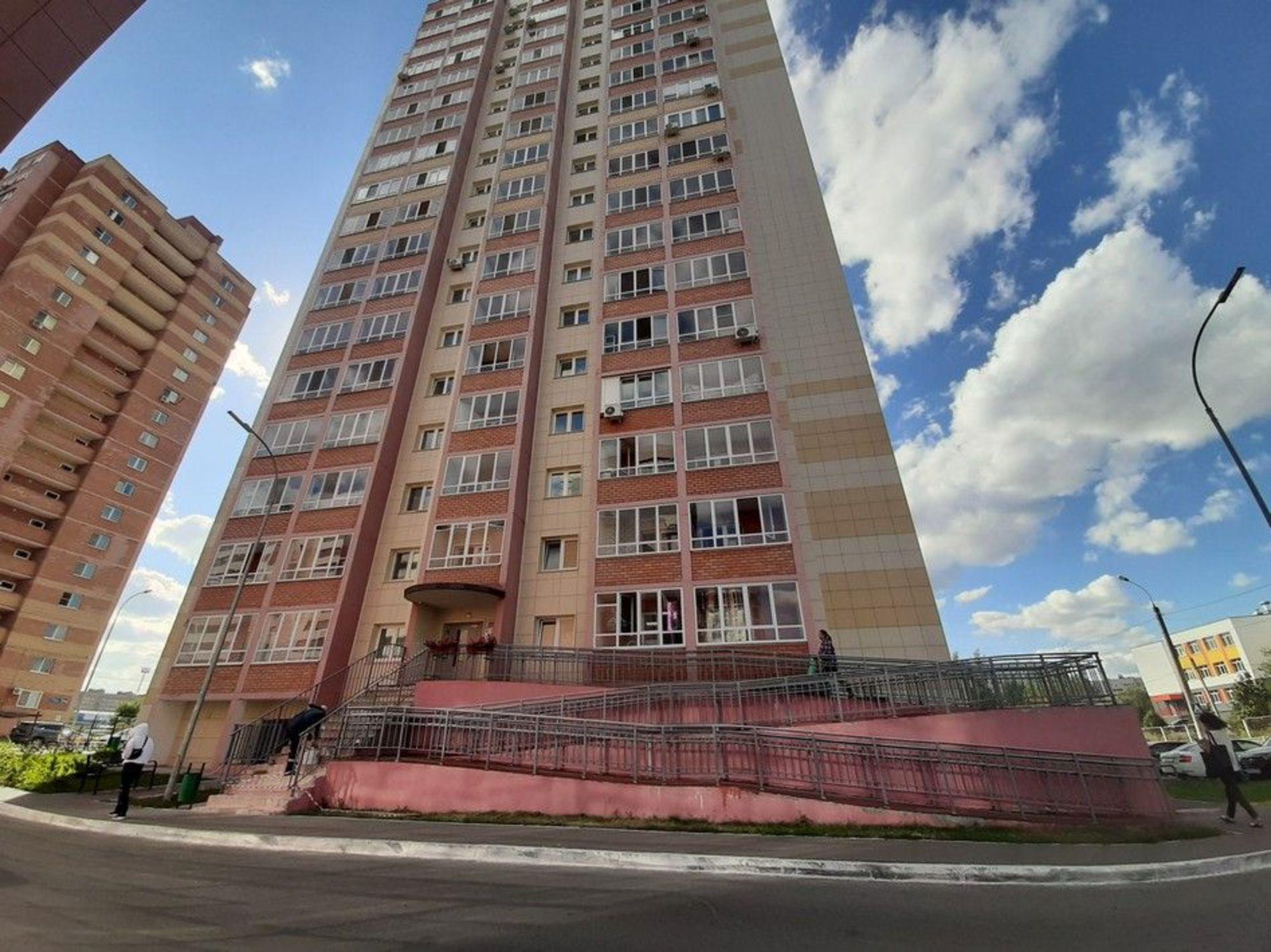 Купить помещение свободного назначения за 56 740 000 рублей на ул Четаева, 14