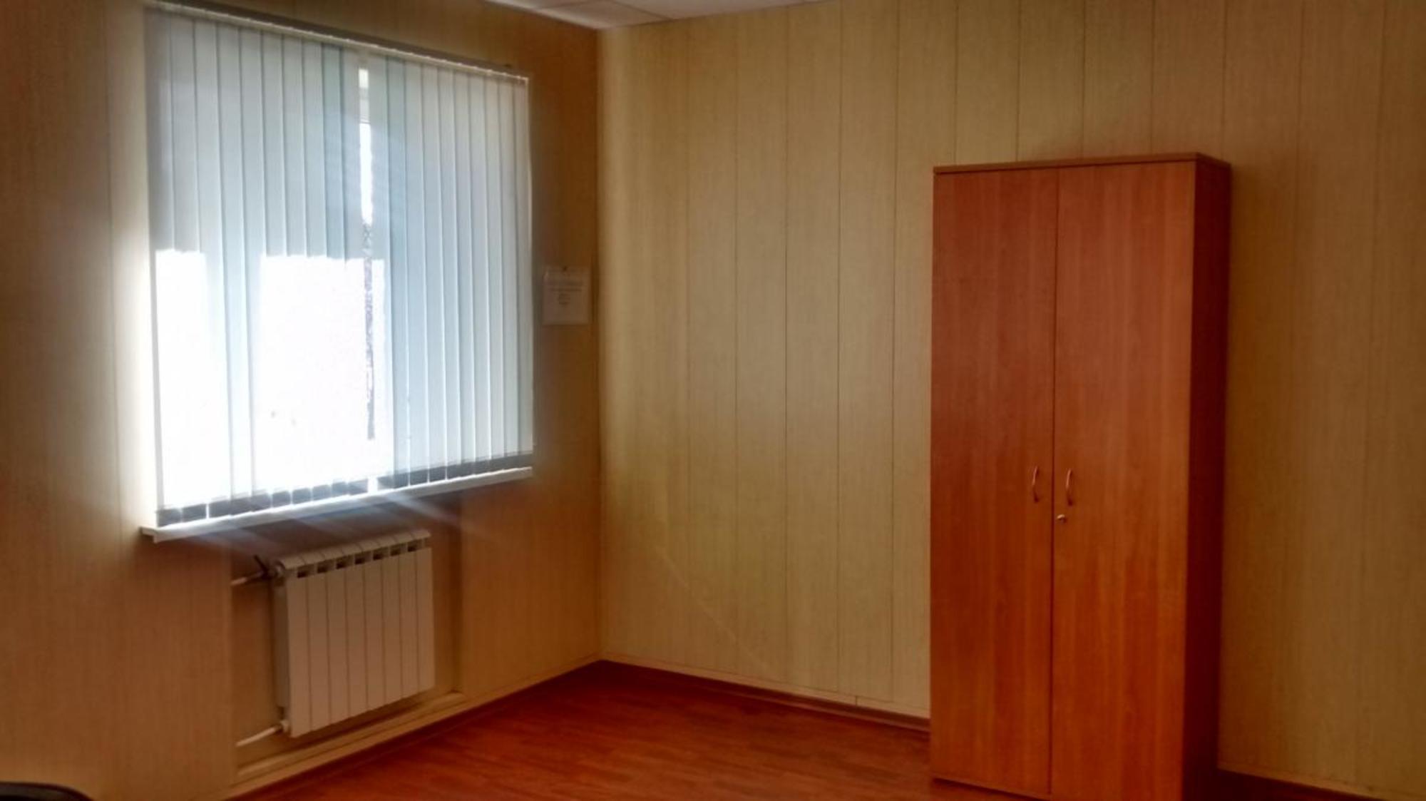 Сдать офис, помещение под офис за 10 500 рублей на пр-кт Александра Корсунова, 12г