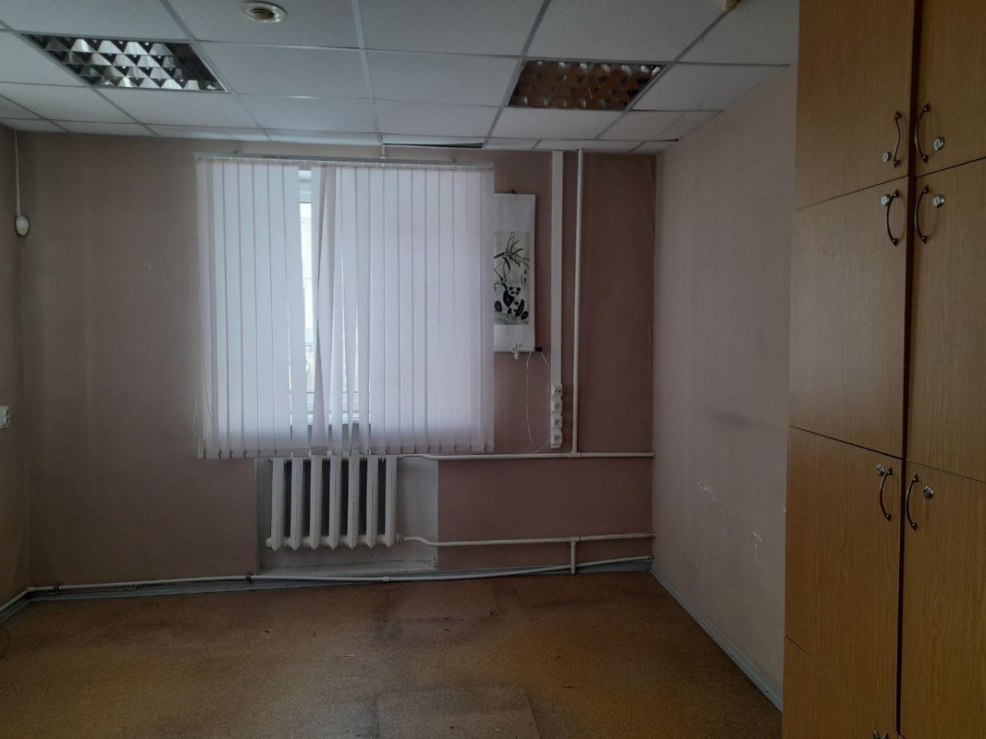 Сдать офис, помещение под офис за 126 000 рублей на ул им Чернышевского Н.Г., 94