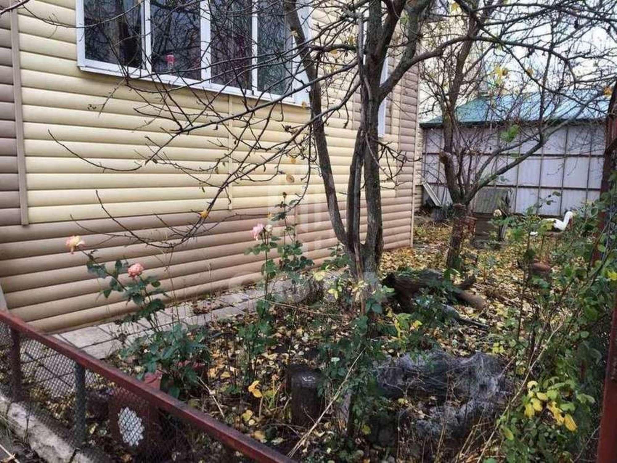 Купить дачу, дом, коттедж за 15 000 000 рублей на Набережная улица, 37