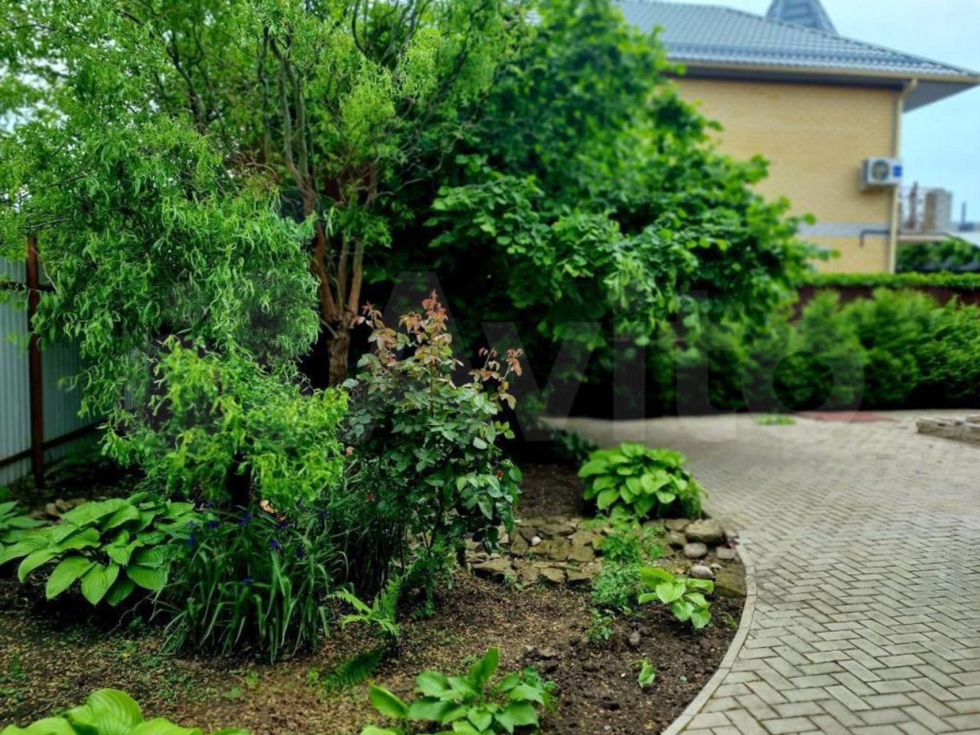 Купить дачу, дом, коттедж за 24 000 000 рублей на Есаульская ул, 31