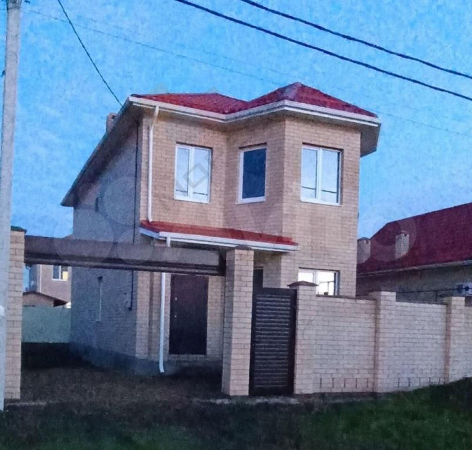 Купить дачу, дом, коттедж за 10 500 000 рублей на Ейская ул, 27