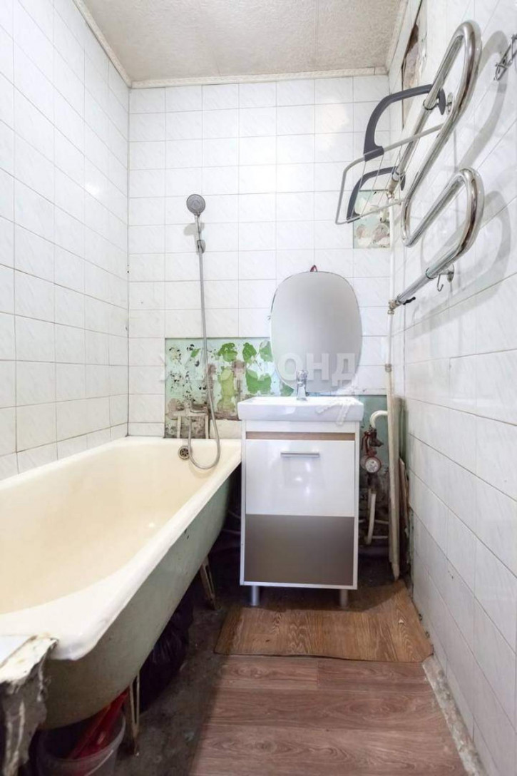 3-комн квартира Островского улица, д.172