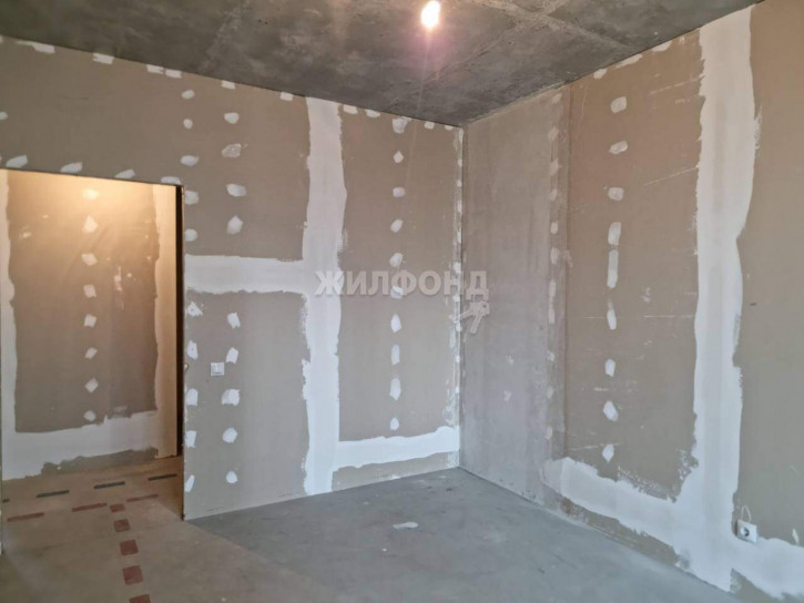 4-комн квартира Большевистская улица, д.88