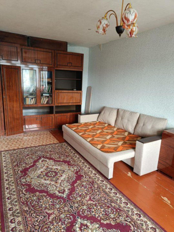 1-комн квартира Балакирева ул, 27