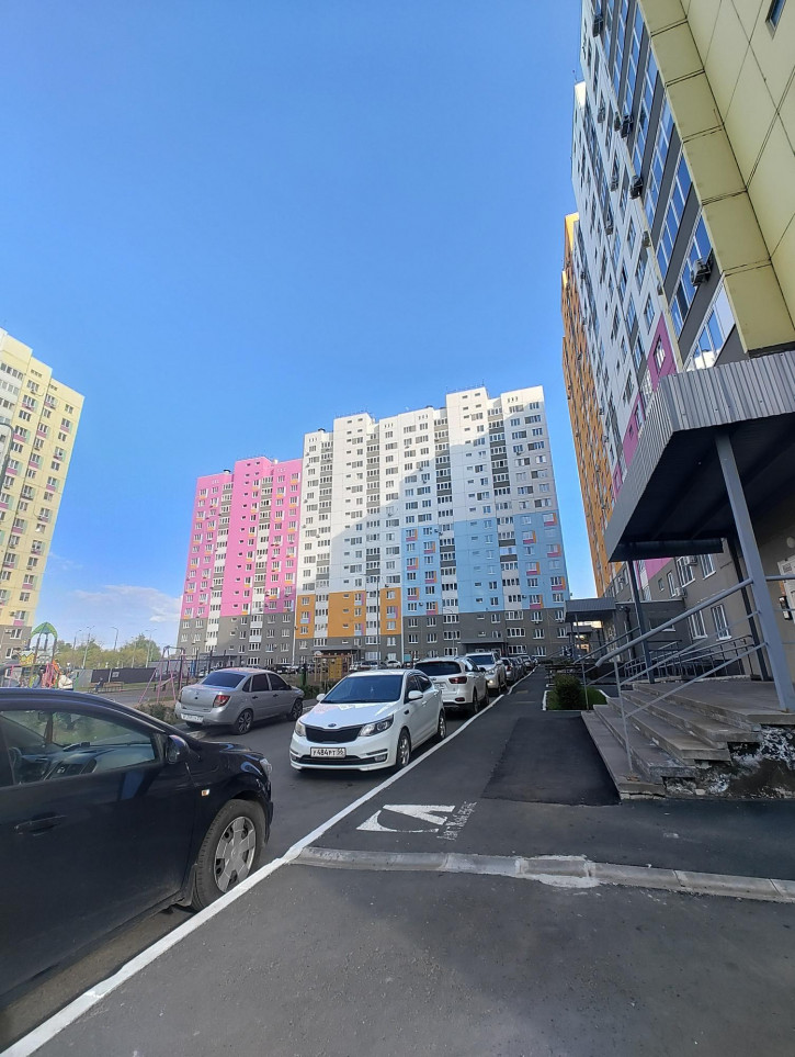 1-комн квартира в новом доме улица Братьев Хусаиновых, 8