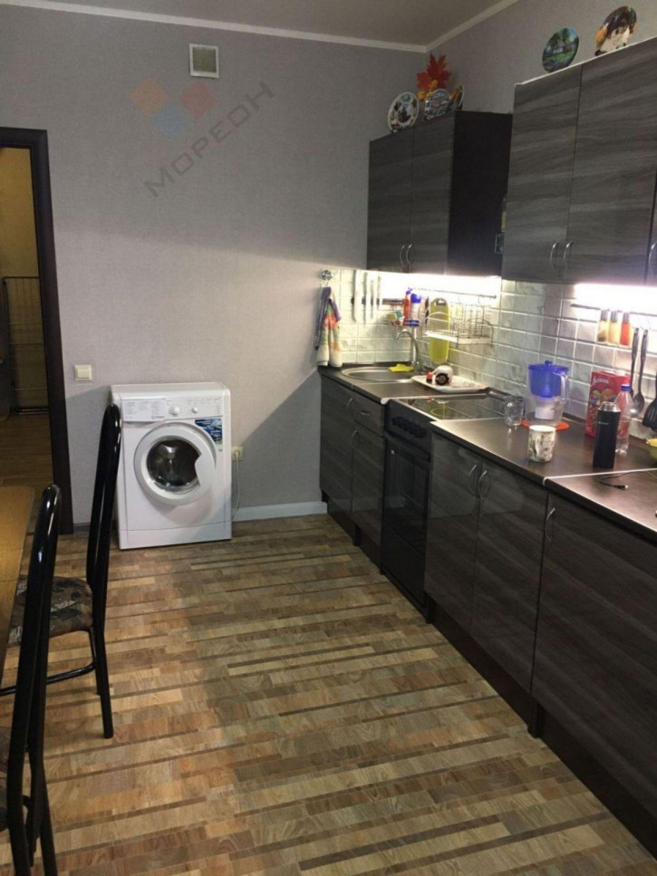 2-комн квартира Сергея Есенина ул, 110к1
