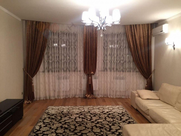 2-комн квартира Монтажников ул, 14/1