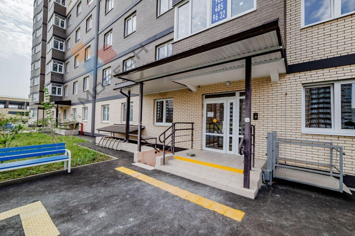 3-комн квартира Тополиная ул, 40/1к1