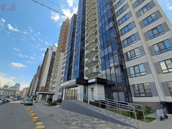 2-комн квартира 9 Января улица, 68к4