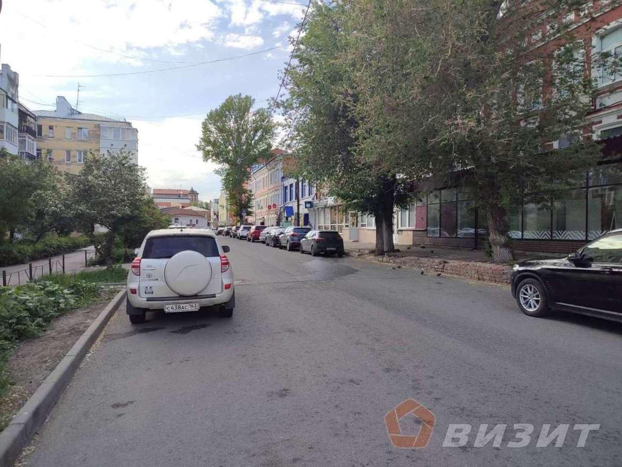 Сдать торговое помещение за 42 000 рублей на Галактионовская улица, 40