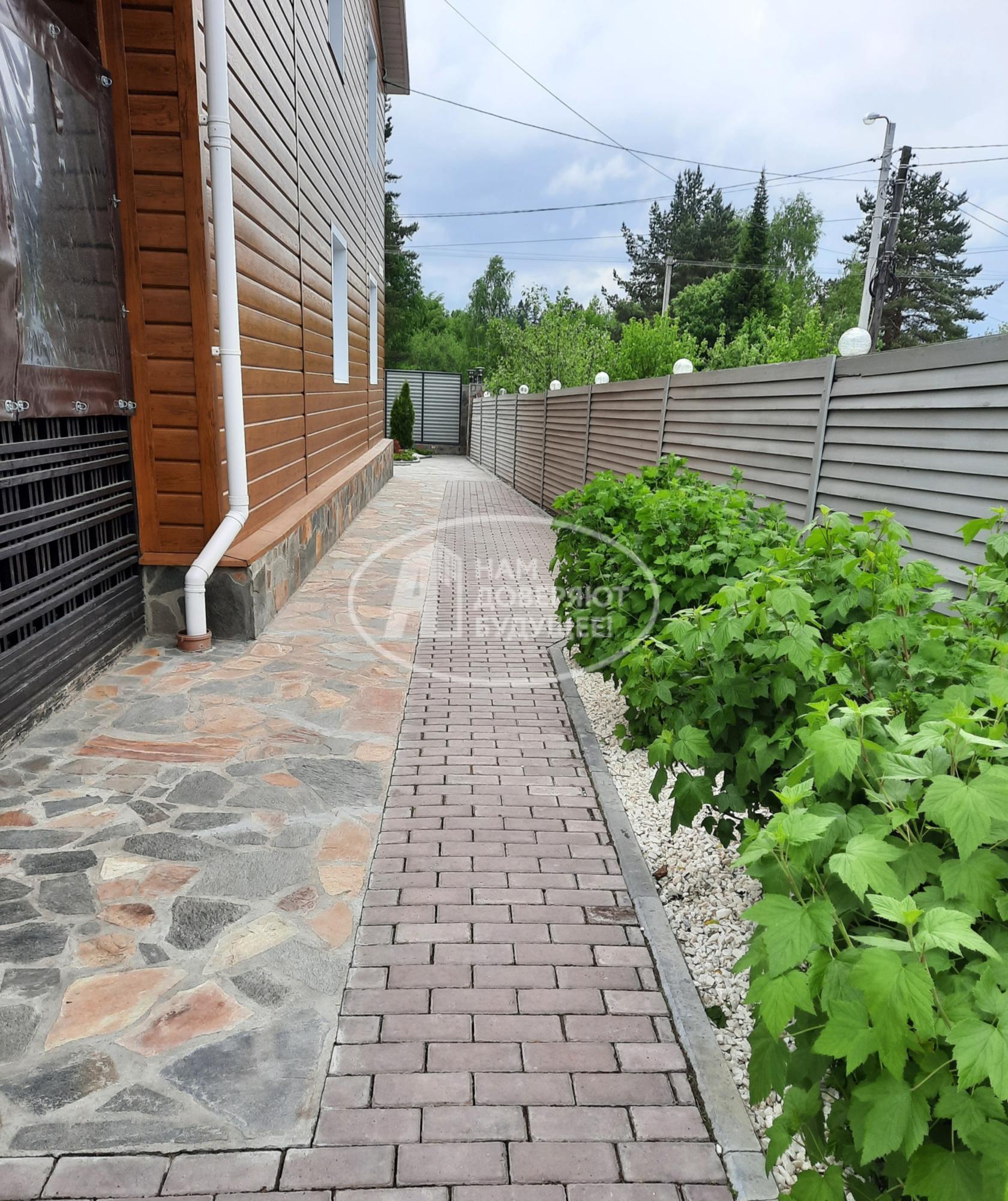 Купить дачу, дом, коттедж за 29 000 000 рублей на Луганская улица, 18