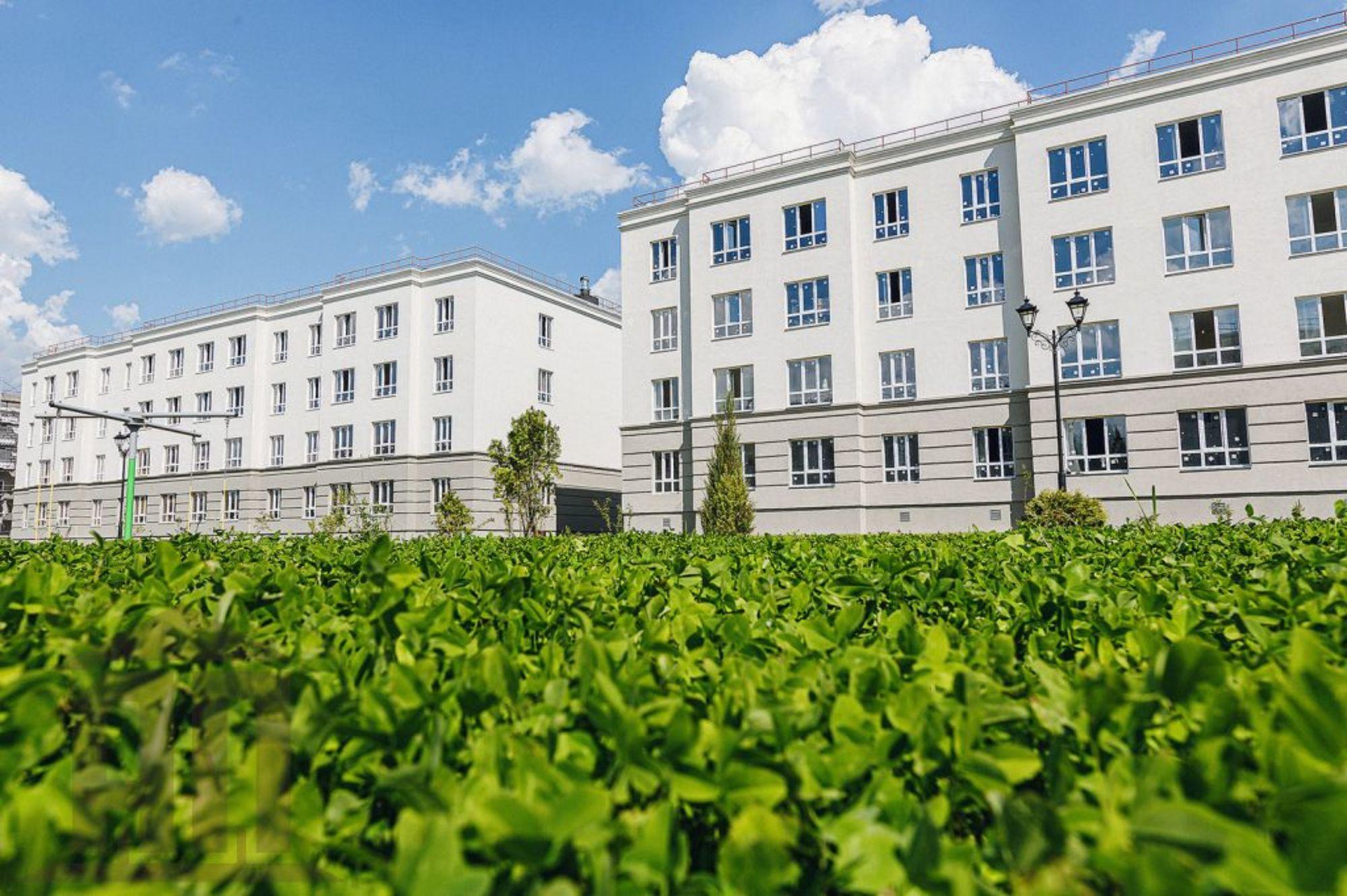 Купить квартиру за 3 559 260 рублей на Медовая ул, 9