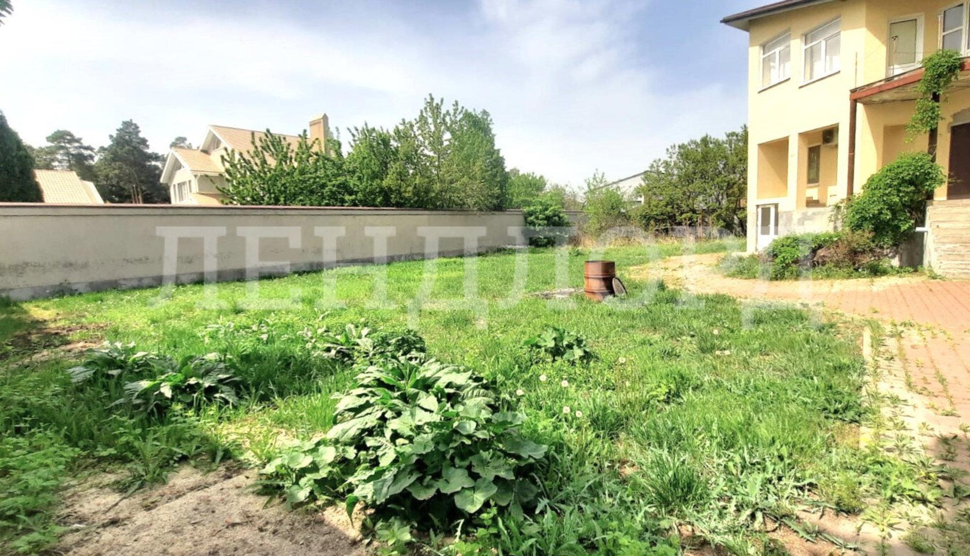 Купить дачу, дом, коттедж за 35 000 000 рублей на Степная улица