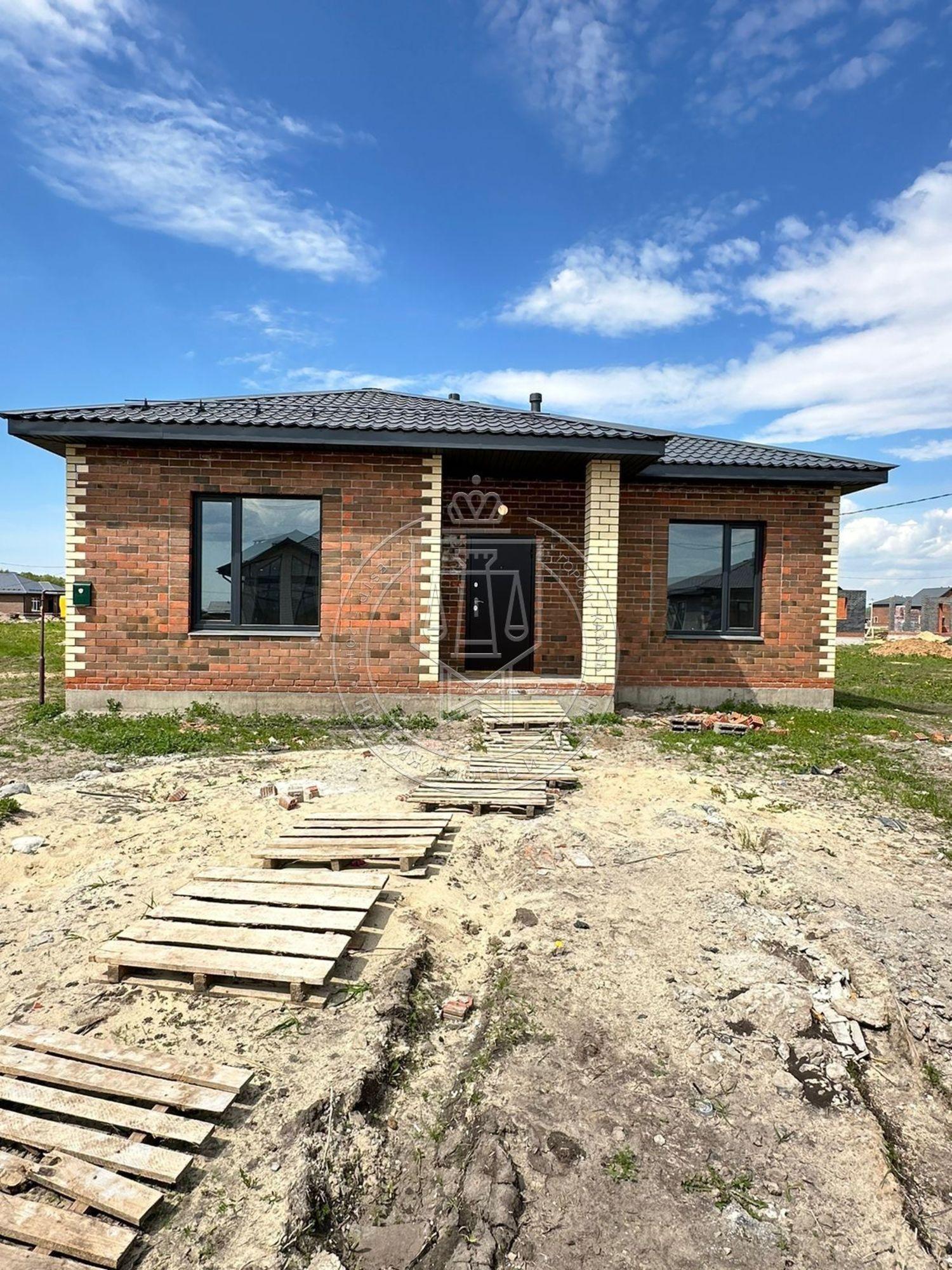 Купить дачу, дом, коттедж за 8 200 000 рублей на бутлерова , 5