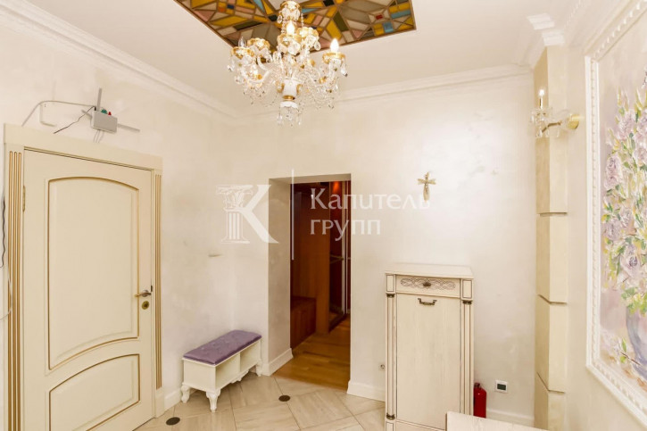 4-комн квартира ул Водопроводная, 15
