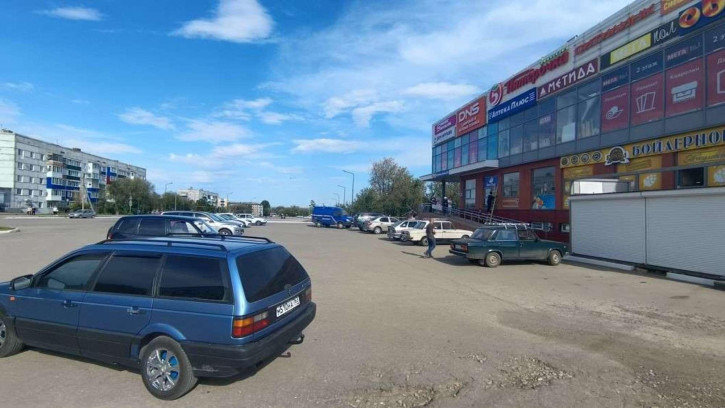 Торговое помещение Нефтяников улица, 41