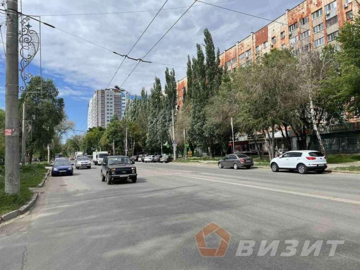 Торговое помещение Металлургов проспект, 35