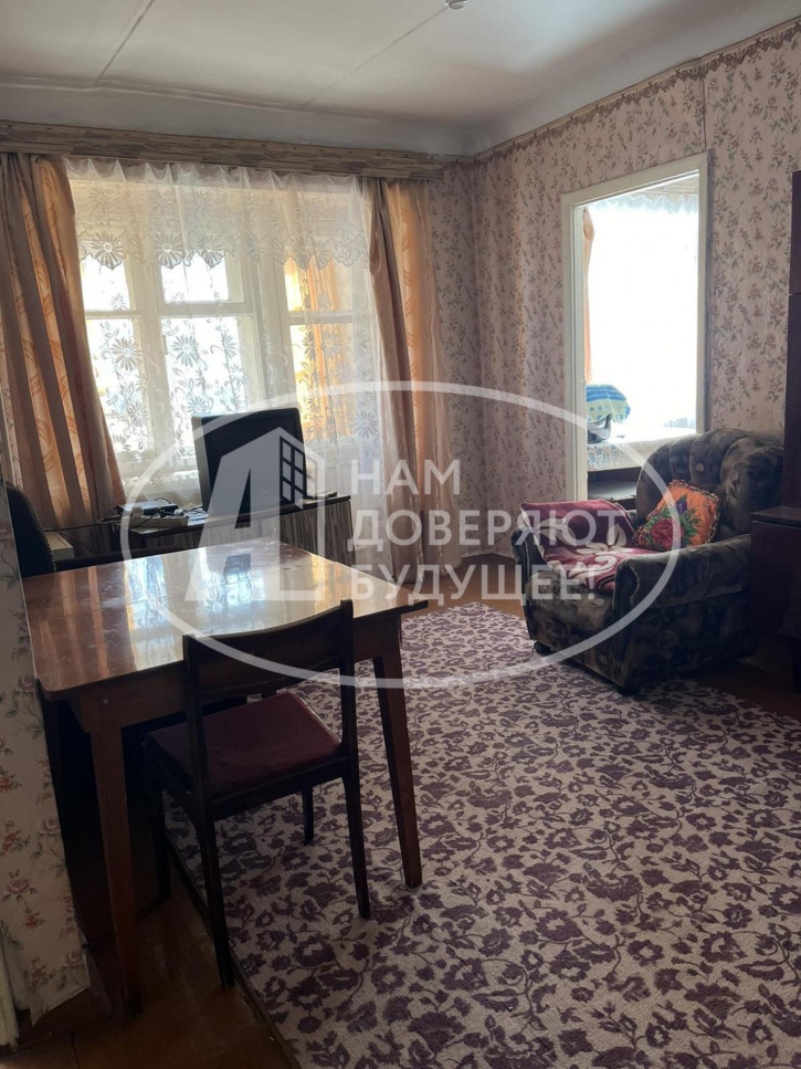 2-комн квартира улица Матросова, 49