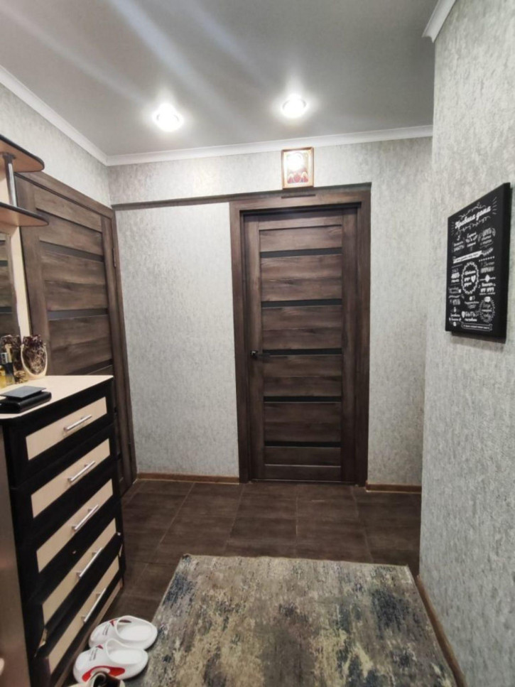 3-комн квартира Молодой Гвардии ул, 62