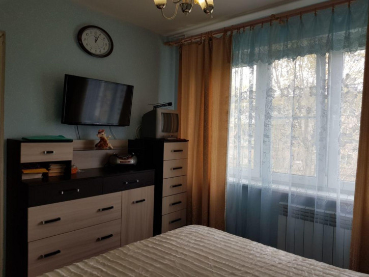3-комн квартира Тихая ул, 14