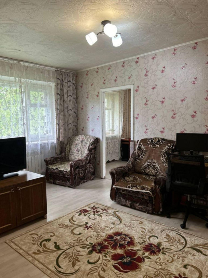 2-комн квартира Чайковского 2-я ул, 4