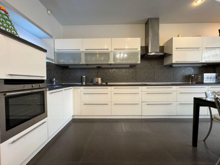 3-комн квартира Герцена ул, 56