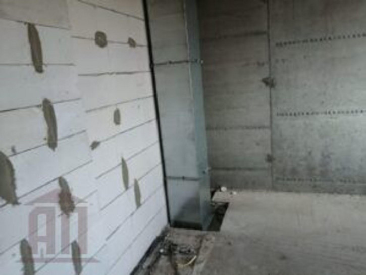 1-комн квартира в новом доме Спартака ул, 2