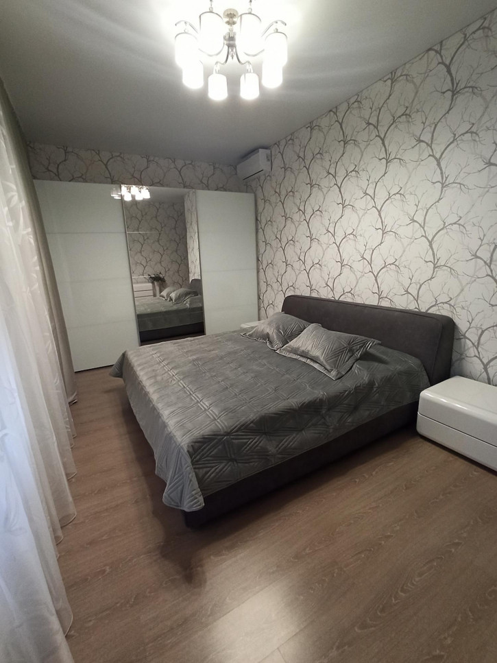 4-комн квартира Пионерский проспект, 57к2