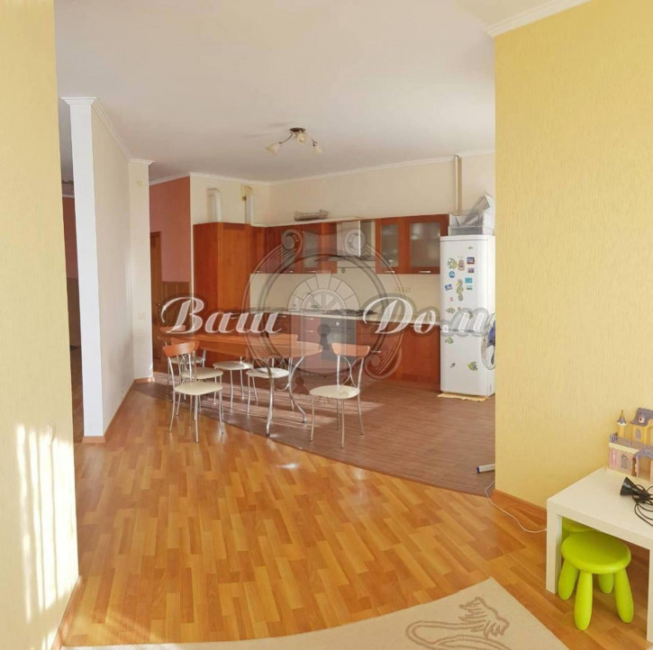 3-комн квартира ул. Красногвардейская, 34