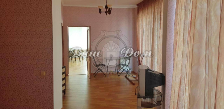 3-комн квартира ул. Красногвардейская, 34