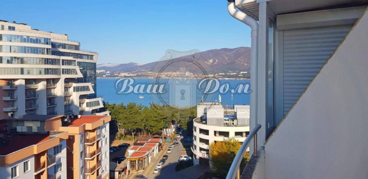 3-комн квартира ул. Красногвардейская, 34