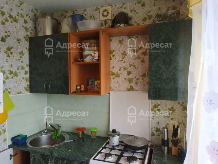 3-комн квартира ул. 64-й Армии,  д.137
