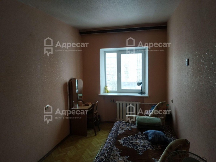 3-комн квартира ул. 64-й Армии,  д.137