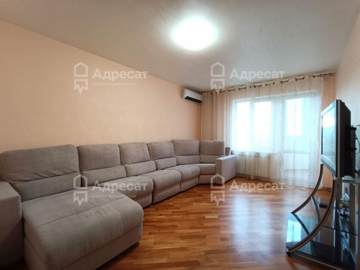 3-комн квартира ул. им. Хользунова,  д.18/1