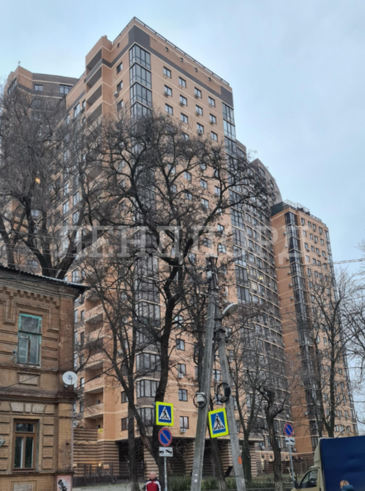 3-комн квартира улица Варфоломеева, 222А/108А