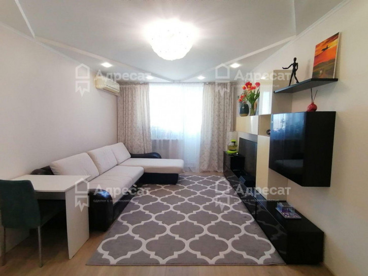 2-комн квартира ул. Ткачева,  д.15