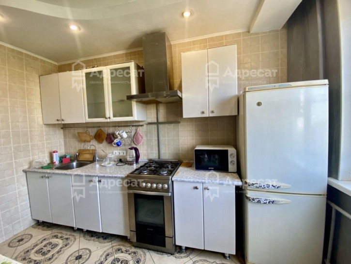 3-комн квартира бульв. Энгельса,  д.26