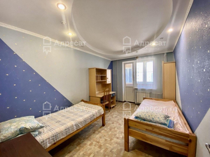 3-комн квартира бульв. Энгельса,  д.26
