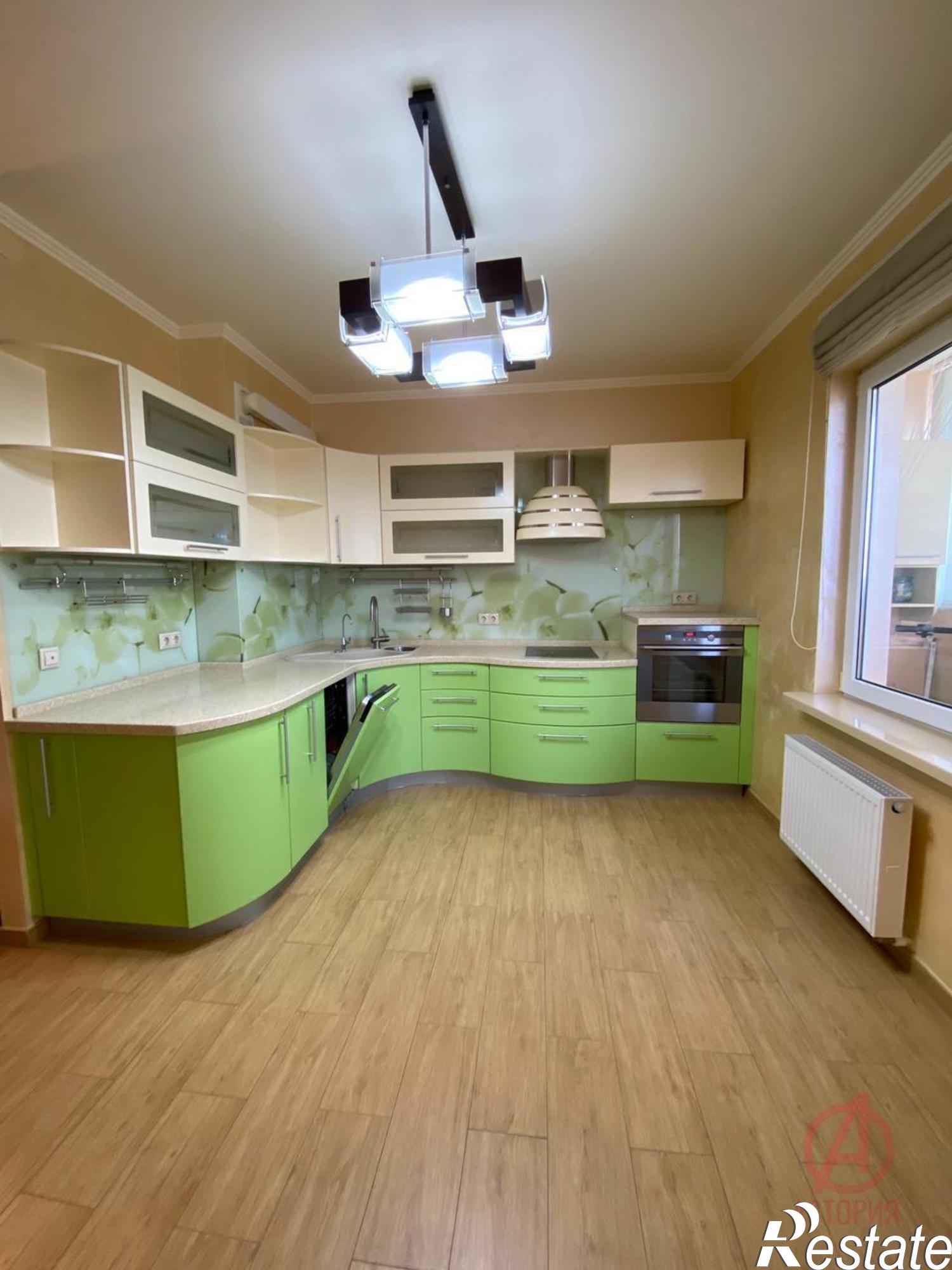 Купить квартиру за 16 900 000 рублей на Пионерская улица, 23а