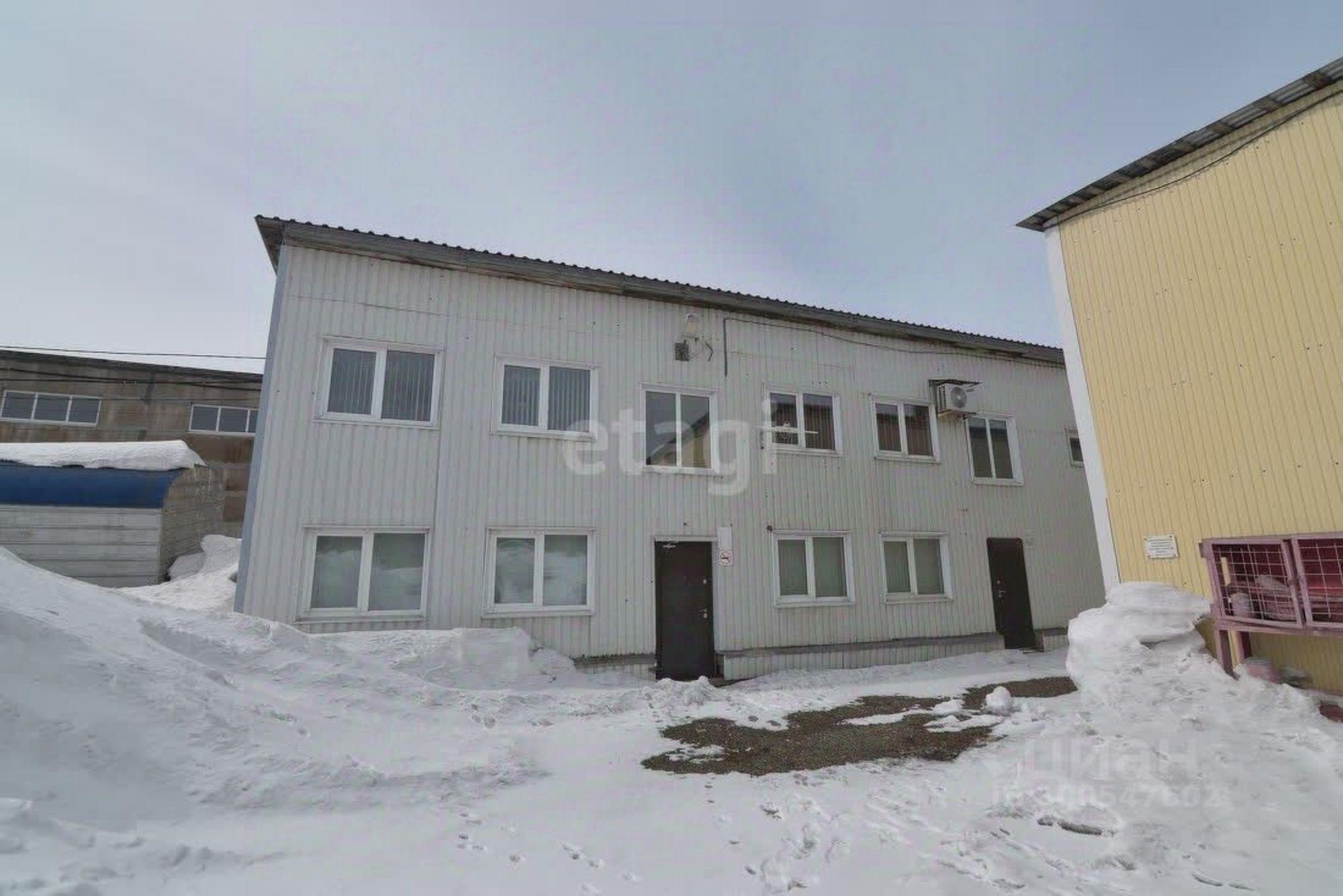 Купить складское помещение за 60 000 300 рублей на Крайняя улица, 6/2