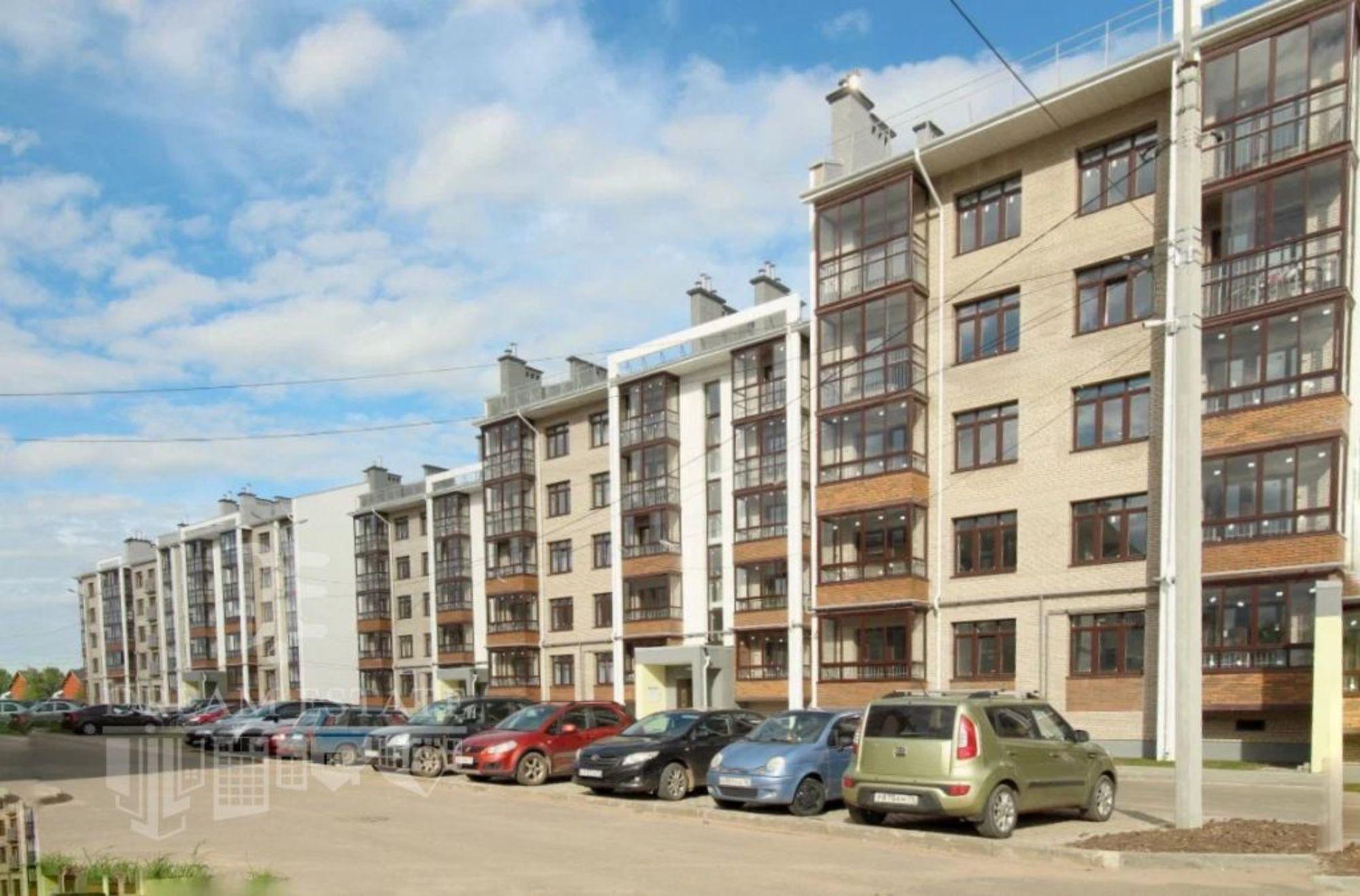 Купить квартиру за 4 580 000 рублей на Большая Заозерная ул, 37