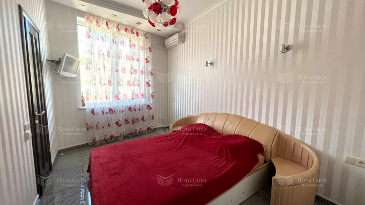 3-комн квартира в новом доме Строителей ул., 3а