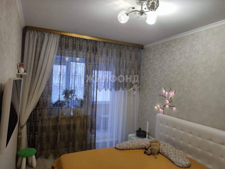 3-комн квартира Ленинградская улица, д.1
