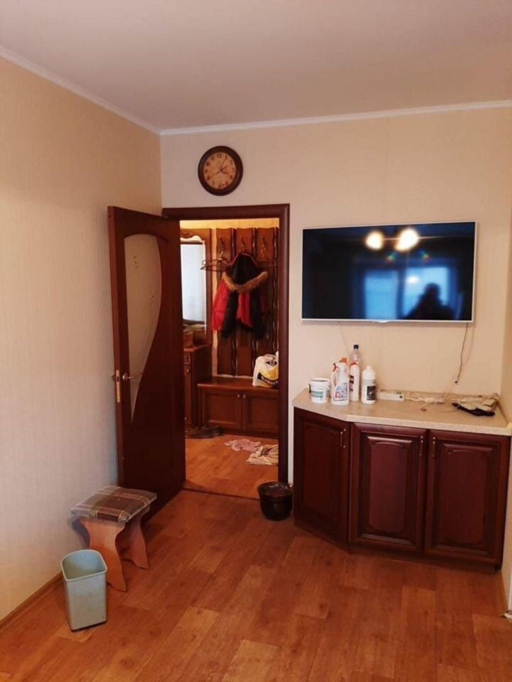 3-комн квартира Тархова ул, 27