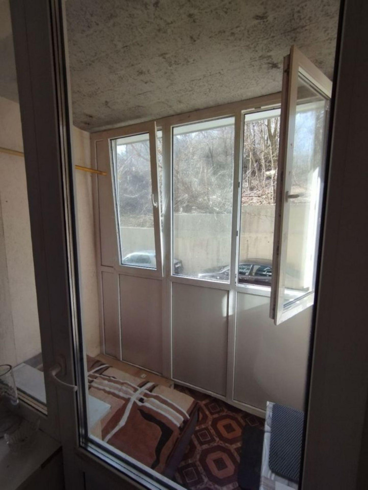 2-комн квартира Гвардейская ул, 5